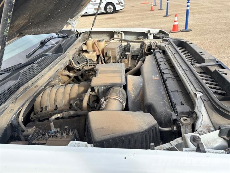 Chevrolet Silverado 2500HD 4x4 Crew Cab Pickup Други