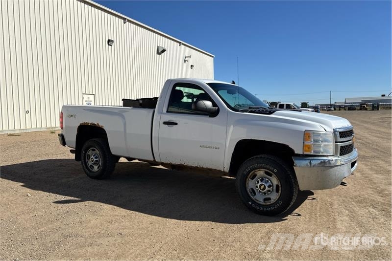 Chevrolet Silverado 2500 4x4 Pickup Andere Transporter