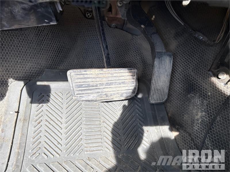 Chevrolet Silverado 2500HD 4x2 Pickup Други