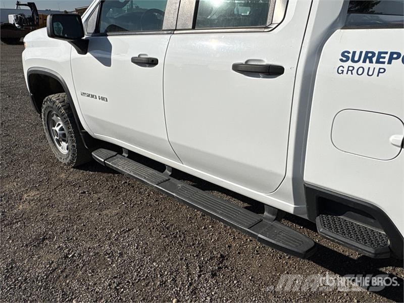 Chevrolet Silverado 2500 HD 4x4 Extended Cab Pickup Drugi