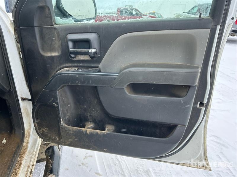 Chevrolet Silverado 2500HD 4x4 Crew Cab Pickup Drugi