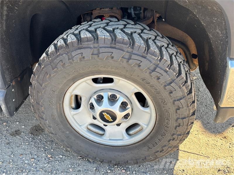 Chevrolet Silverado 2500HD Kamioni cisterne