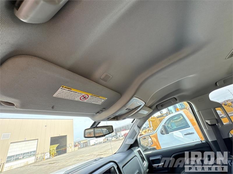 Chevrolet Silverado 2500HD 4x2 Extended Cab Pickup Други