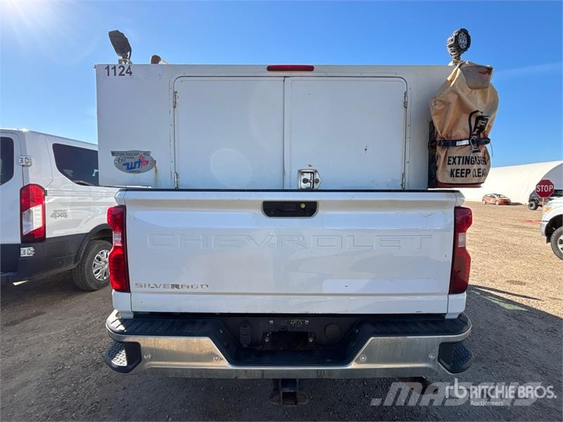 Chevrolet Silverado 2500HD Kamioni cisterne