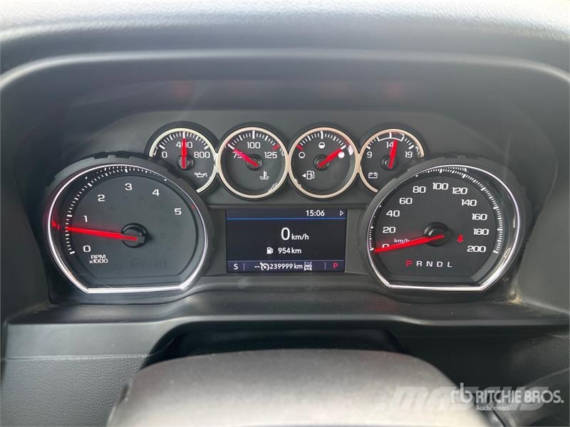 Chevrolet Silverado 2500 HD LT 4x4 Crew Cab Pickup Ostalo