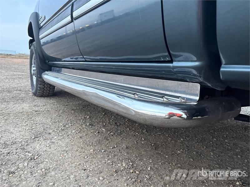 Chevrolet Silverado 2500 أخرى