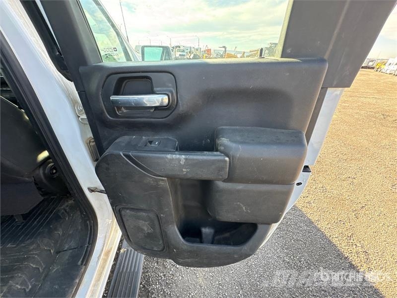 Chevrolet Silverado 2500 HD 4x4 Extended Cab Pickup Drugi