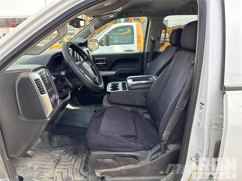 Chevrolet Silverado 2500HD 4x2 Extended Cab Pickup Други