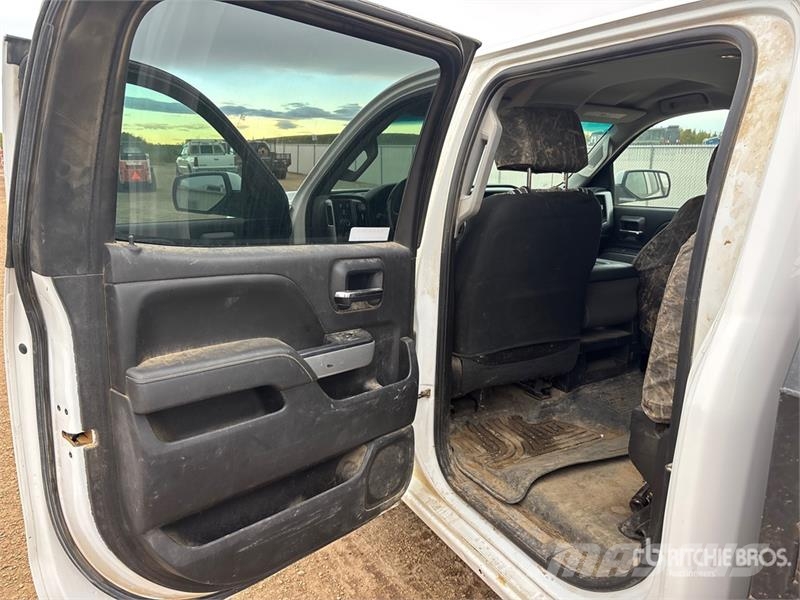 Chevrolet Silverado 2500HD Camiones plataforma