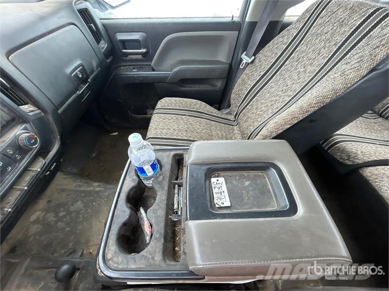 Chevrolet Silverado 2500HD 4x4 Crew Cab Pickup Drugi
