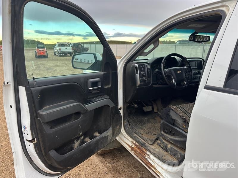 Chevrolet Silverado 2500HD Camiones plataforma