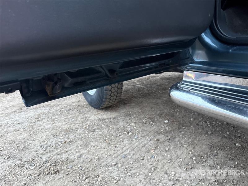 Chevrolet Silverado 2500 أخرى