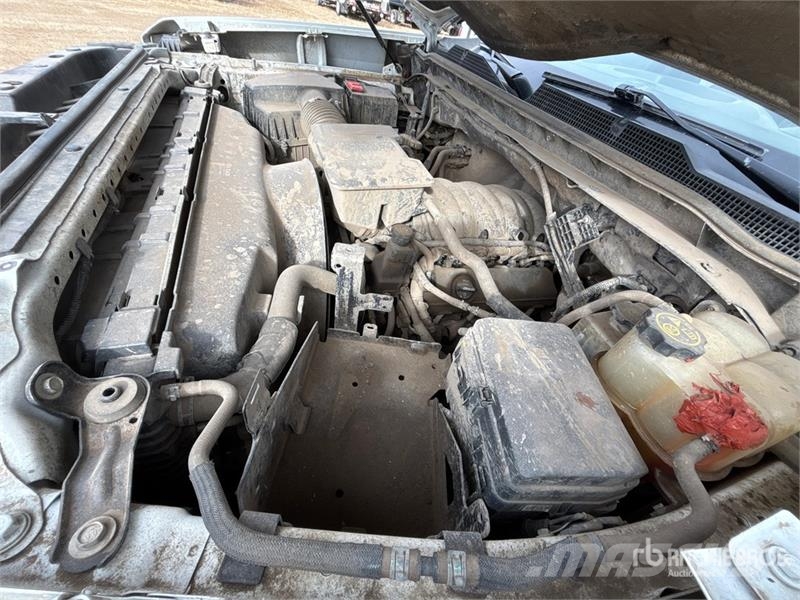 Chevrolet Silverado 2500 LT 4x4 Crew Cab Pickup Drugi