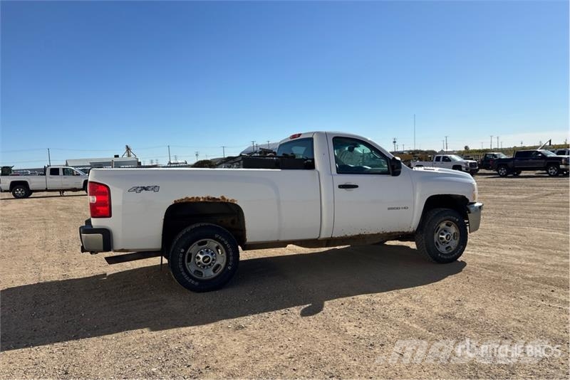 Chevrolet Silverado 2500 4x4 Pickup Andere Transporter