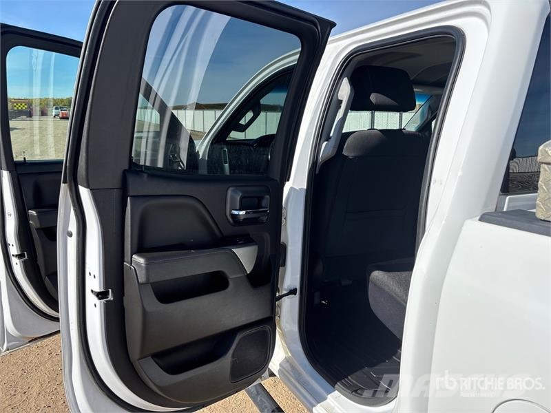 Chevrolet Silverado 2500 HD LT 4x4 Extended Cab Pickup Ostalo