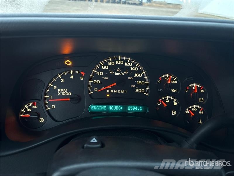 Chevrolet Silverado 2500 أخرى