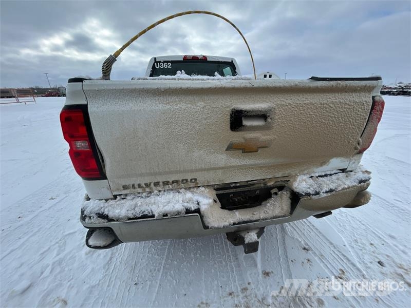 Chevrolet Silverado 2500HD 4x4 Crew Cab Pickup Drugi