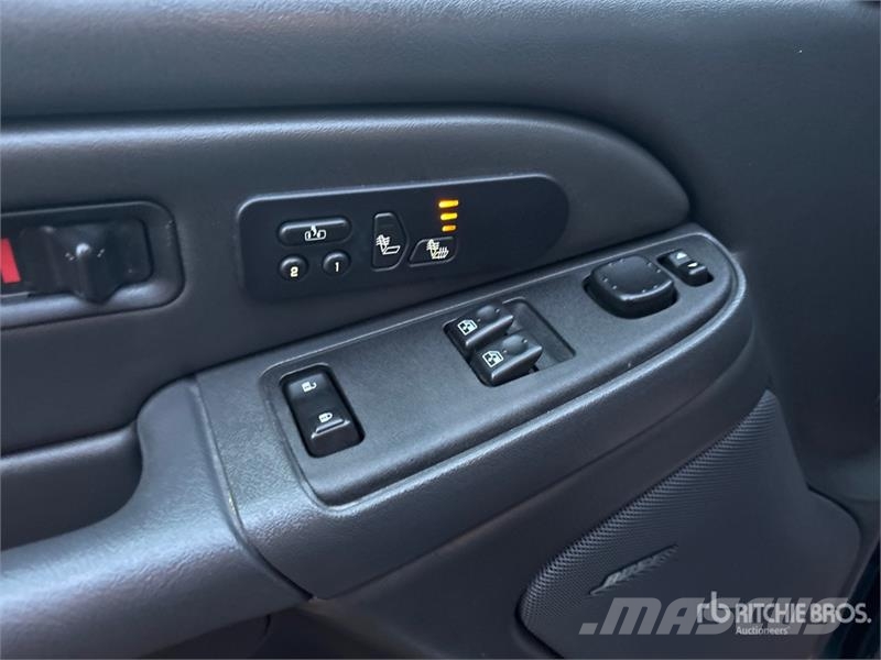 Chevrolet Silverado 2500 أخرى