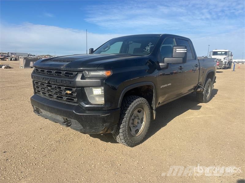 Chevrolet Silverado 2500HD 4x4 Crew Cab Pickup Други
