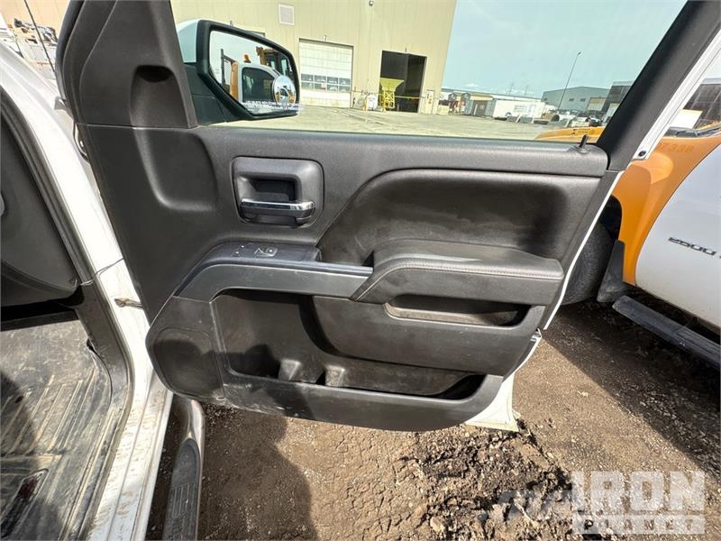 Chevrolet Silverado 2500HD 4x2 Extended Cab Pickup Други