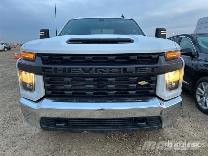 Chevrolet Silverado 2500HD 4x4 Crew Cab Pickup Ostalo