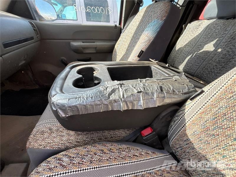 Chevrolet Silverado 2500HD 4x4 Extended Cab Utility Truck Bestelwagens met open laadbak