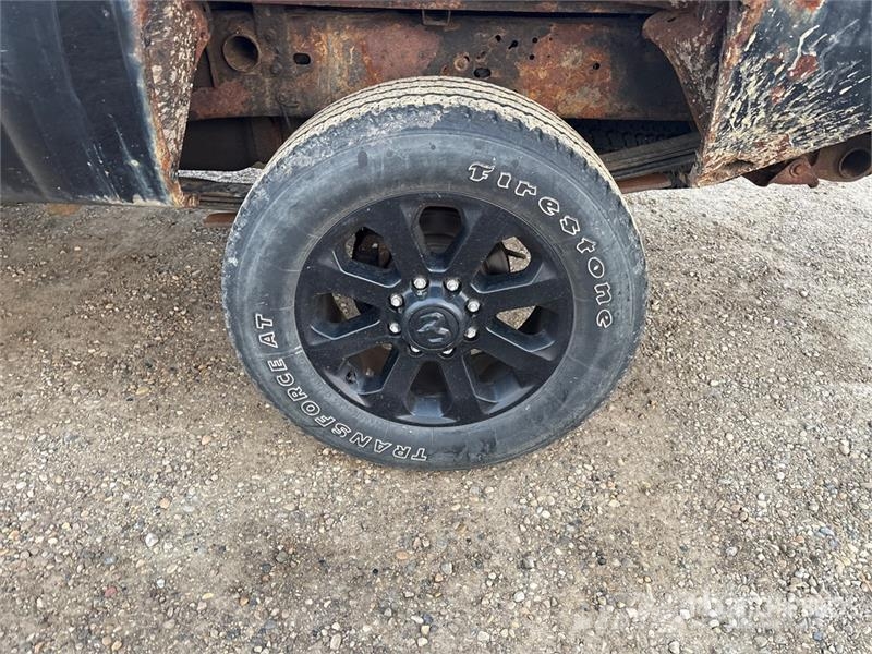 Chevrolet Silverado 2500 HD LTZ 4x4 Crew Cab Pickup أخرى