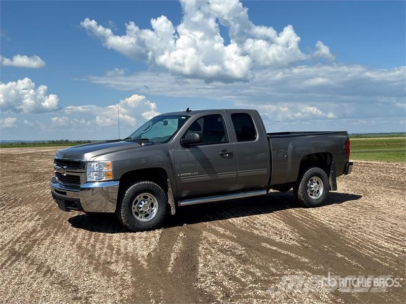 Chevrolet Silverado 2500 HD LT 4x4 Extended Cab Pickup Other