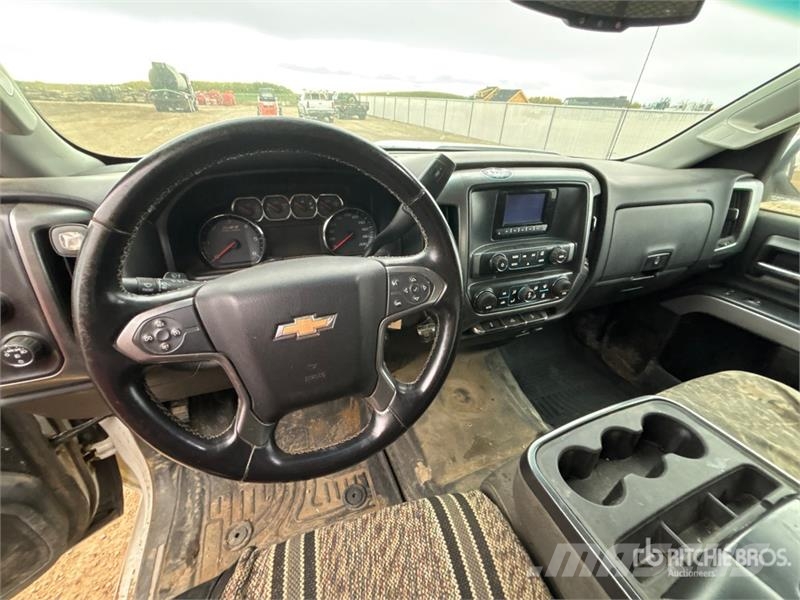 Chevrolet Silverado 2500HD Camiones plataforma