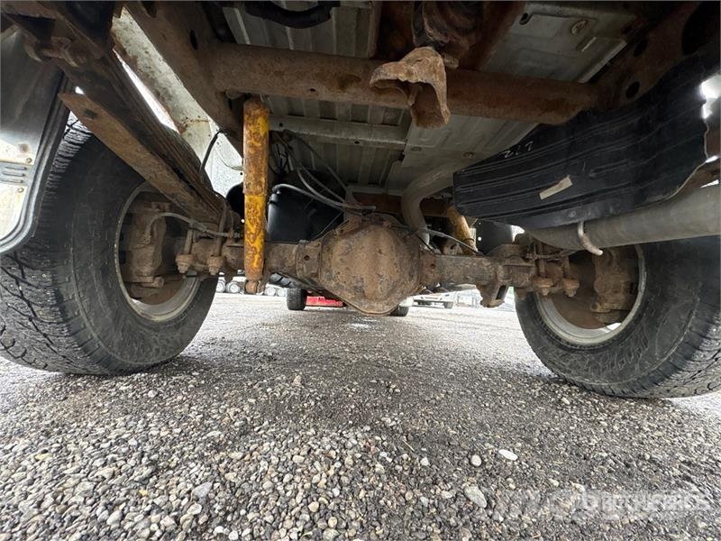 Chevrolet Silverado 2500HD LT 4x4 Crew Cab Snow Plow Truck Municipal/vehicul cu uz general