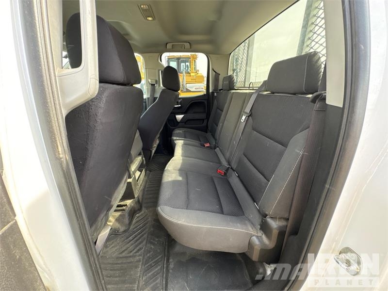 Chevrolet Silverado 2500HD 4x2 Extended Cab Pickup Други
