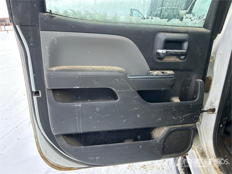 Chevrolet Silverado 2500HD 4x4 Crew Cab Pickup Drugi