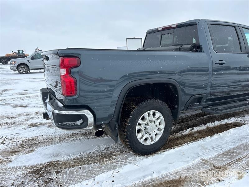 Chevrolet Silverado 2500 HD LT 4x4 Crew Cab Pickup Other