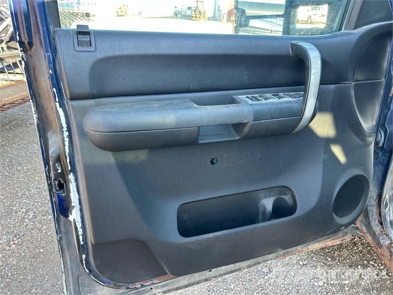 Chevrolet Silverado 2500HD Platte bakwagens