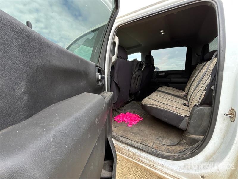 Chevrolet Silverado 2500 LT 4x4 Crew Cab Pickup Drugi