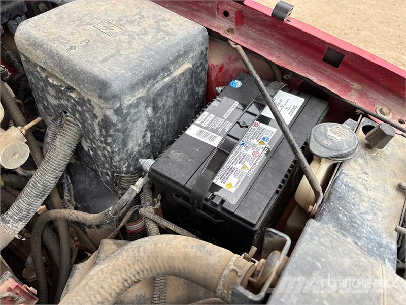 Chevrolet Silverado 2500 HD 4x4 Extended Cab Pickup Прочие фургоны