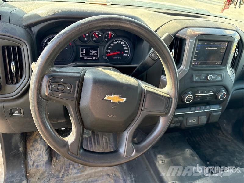 Chevrolet Silverado 2500 HD 4x4 Extended Cab Pickup Drugi