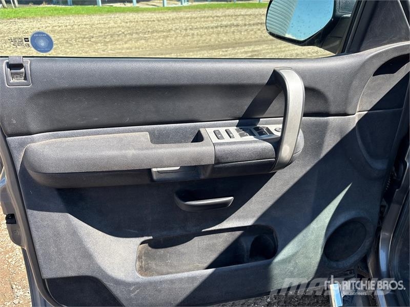 Chevrolet Silverado 2500 HD LT 4x4 Extended Cab Pickup Other