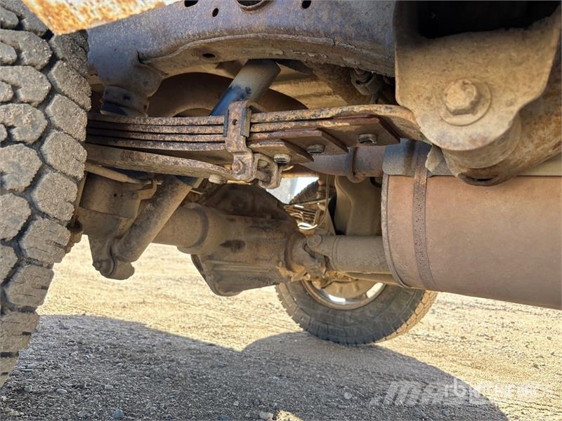 Chevrolet Silverado 2500 4x4 Pickup Drugi