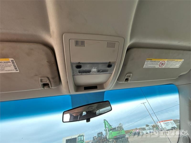 Chevrolet Silverado 2500 LT 4x4 Extended Cab Pickup Muu
