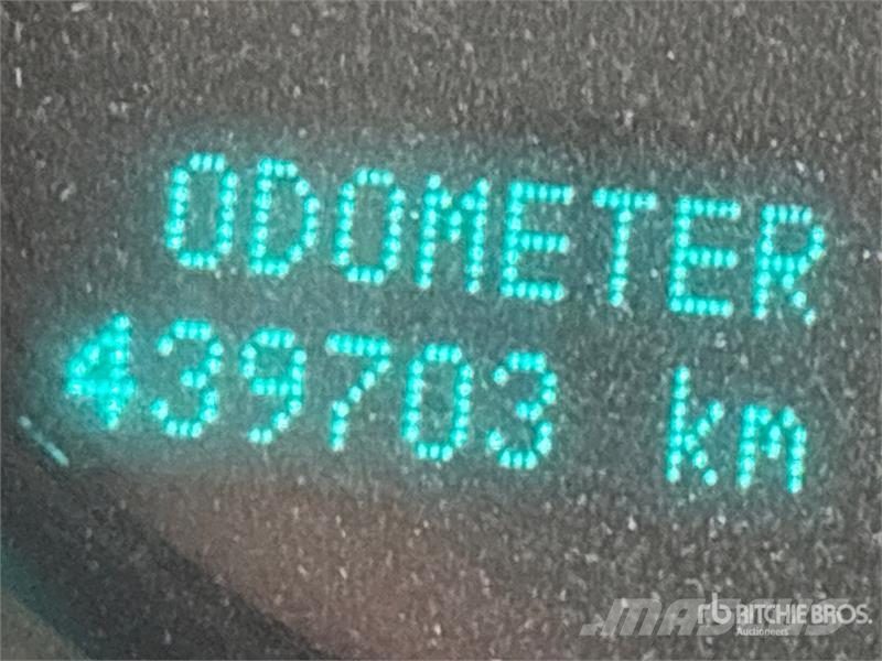 Chevrolet Silverado 2500HD Ciężarówki typu Platforma / Skrzynia