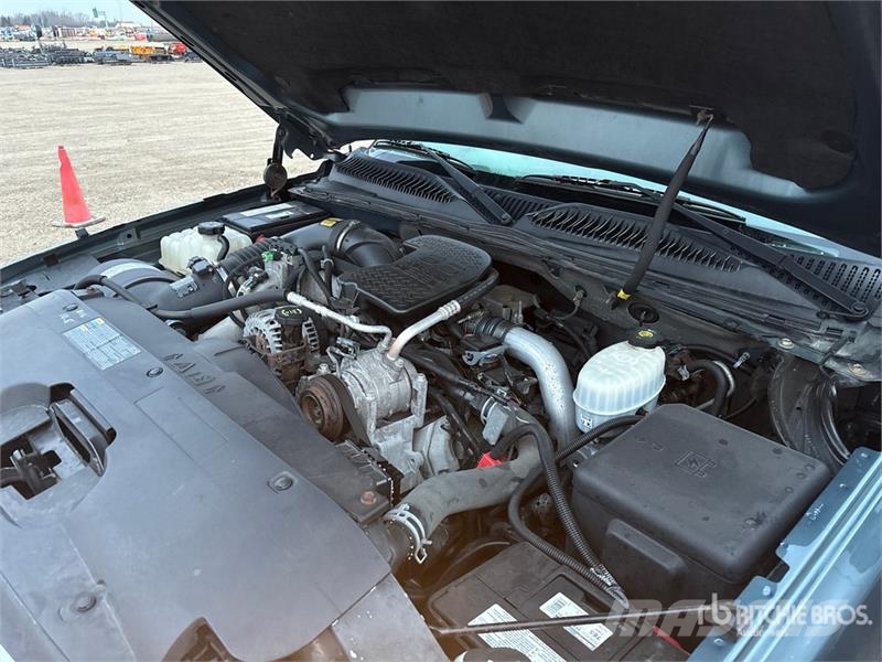 Chevrolet Silverado 2500 أخرى
