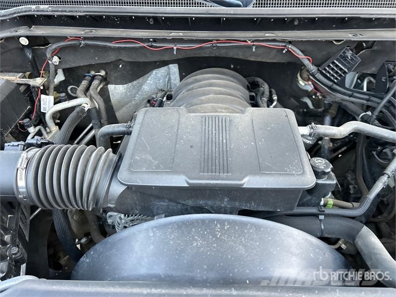 Chevrolet Silverado 2500HD 4x4 Crew Cab Pickup Ostalo