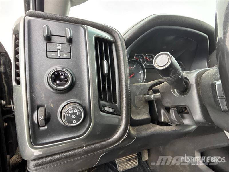 Chevrolet Silverado 2500 LTZ 4x4 Crew Cab Pickup Anders
