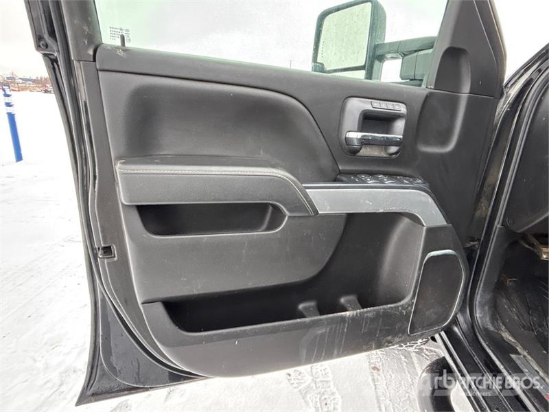 Chevrolet Silverado 2500 LTZ 4x4 Crew Cab Pickup Anders