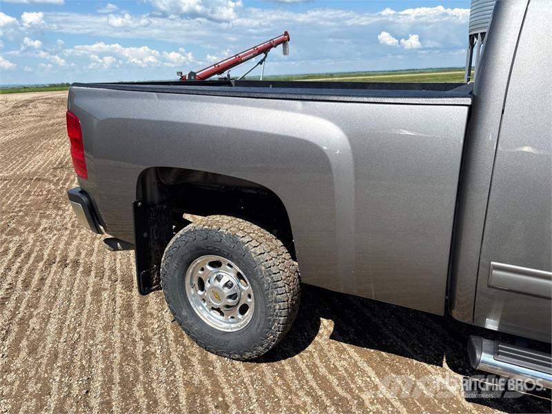 Chevrolet Silverado 2500 HD LT 4x4 Extended Cab Pickup Other