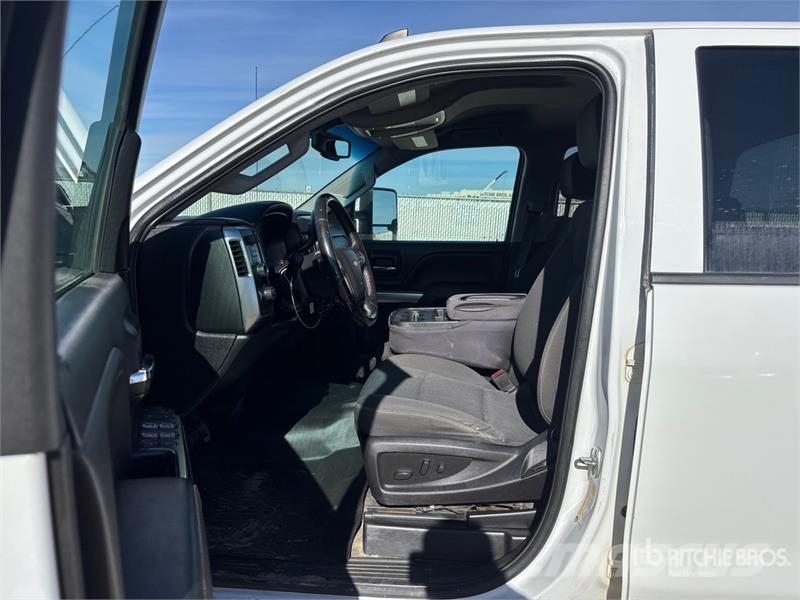 Chevrolet Silverado 2500 HD LT 4x4 Extended Cab Pickup Ostalo