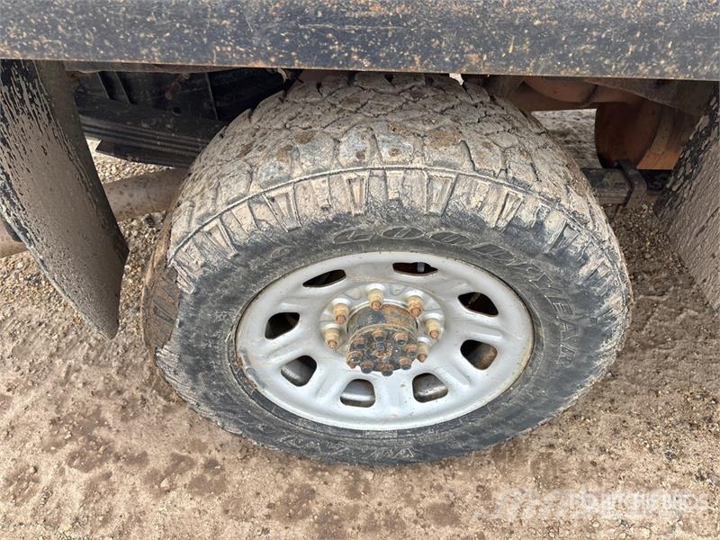 Chevrolet Silverado 2500HD Camiones plataforma