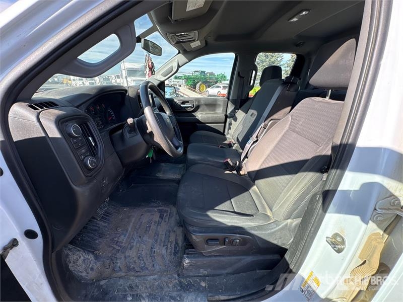 Chevrolet Silverado 2500 HD 4x4 Extended Cab Pickup Drugi