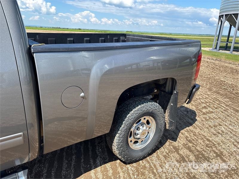 Chevrolet Silverado 2500 HD LT 4x4 Extended Cab Pickup Other